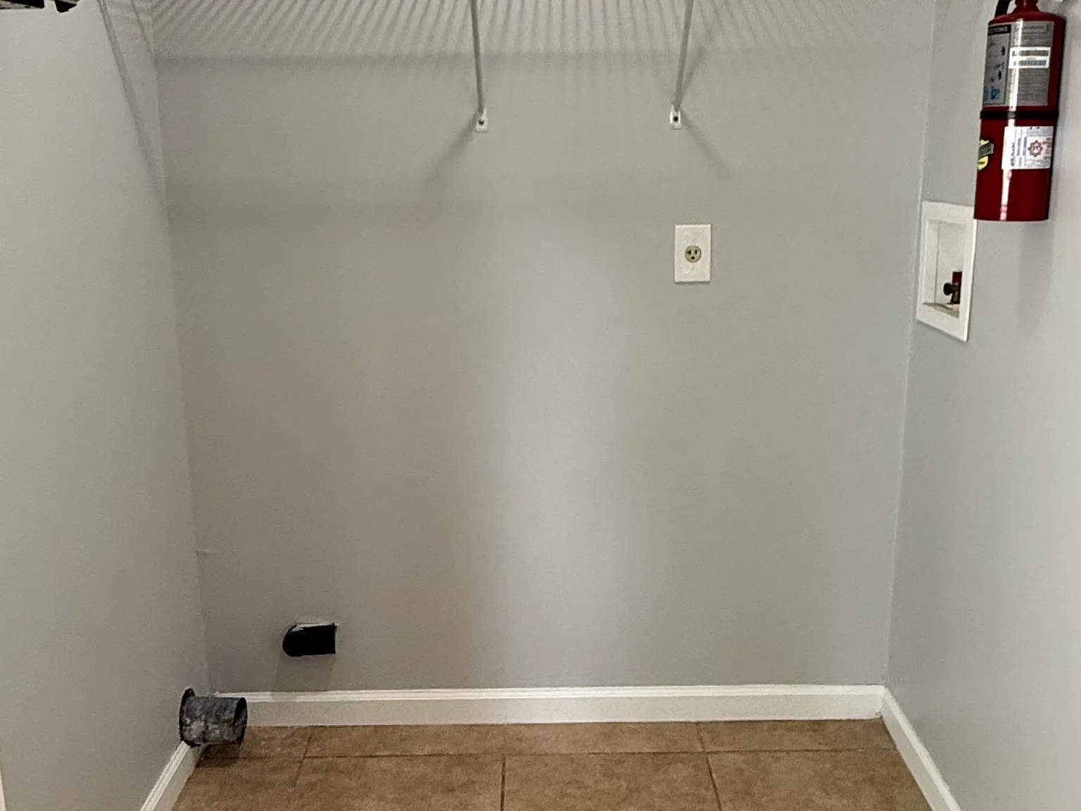 2 bed, 2.5 bath, 1122 sqft, $1,795 — Photo 2