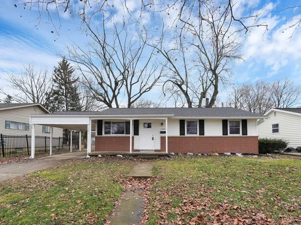 1381 Chesterton Sq S, Columbus, OH 43229