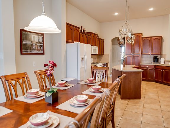 Kitchen w/ large eating area