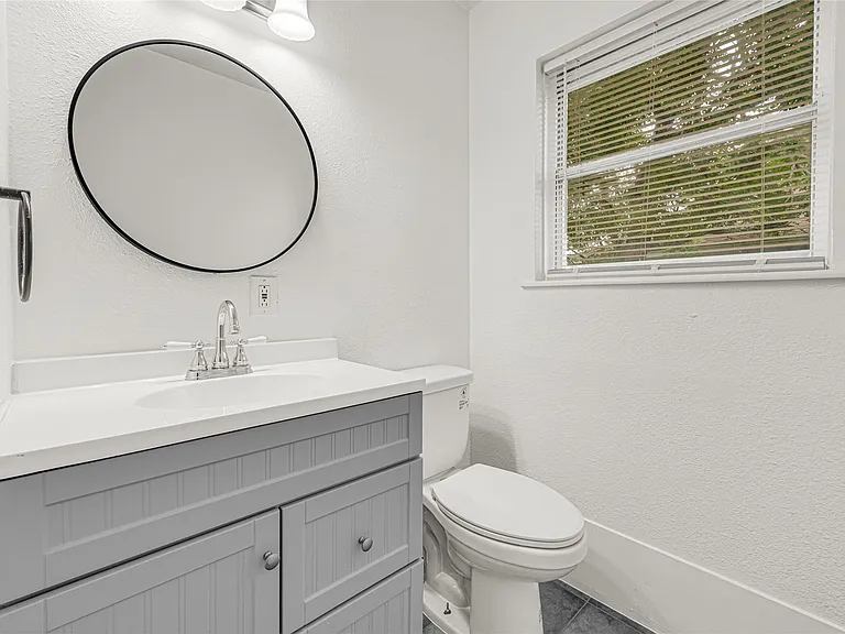 506 Edgebrook Dr — Photo 19
