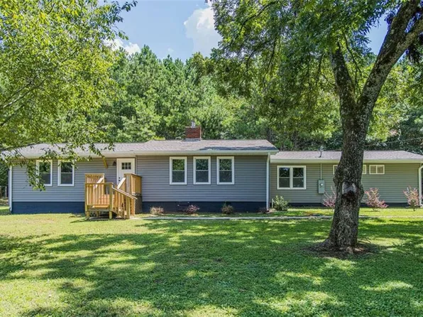 1406 Ward Mountain Rd, Rome, GA 30161