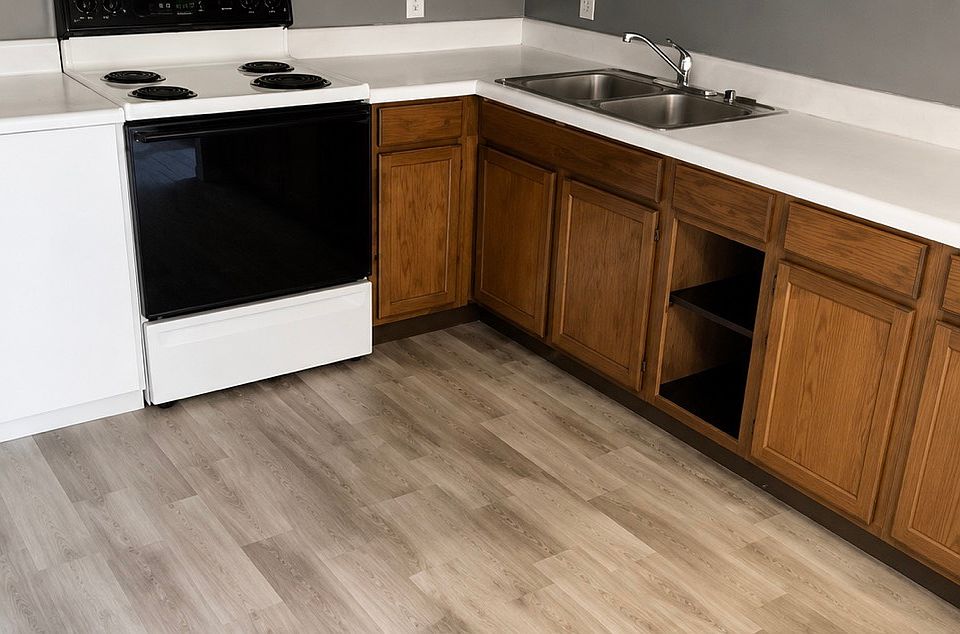 1st image of 36 Oak St APT B