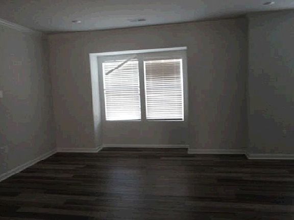 Additional Living Room