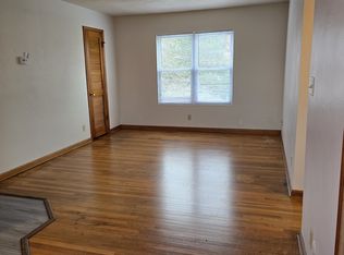 110 E Mill St, Rochester, IL 62563