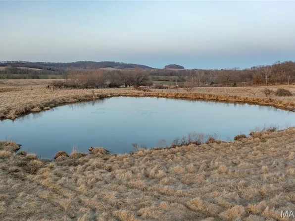 255 Gnade Rd, Elsberry, MO 63343