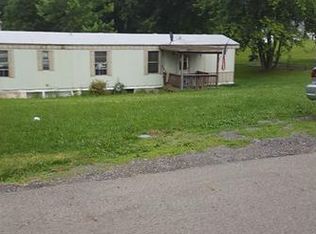 817 Meegan Ave, New Castle, PA 16101