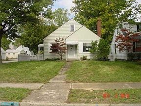 1st image of 512 E Jeffrey Pl