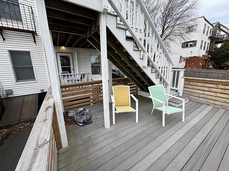 50 Jeffries St #2 — Photo 25