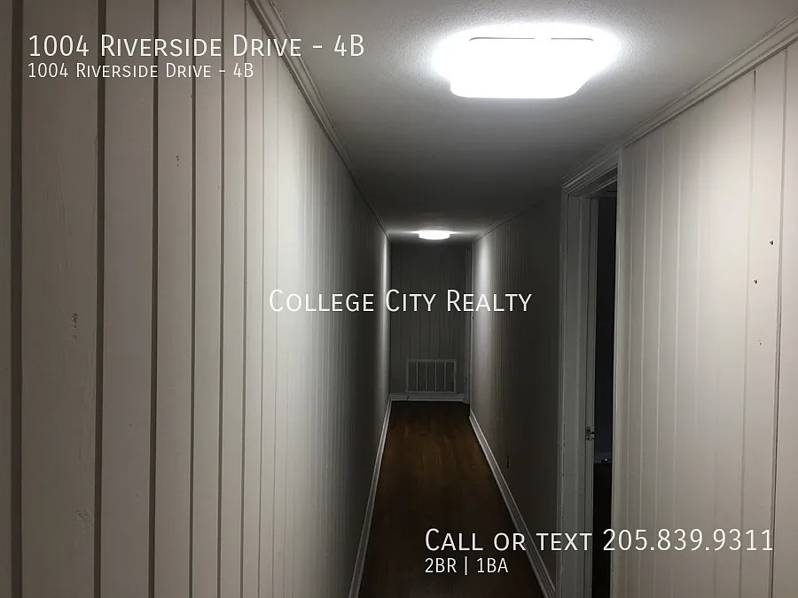 Building Photo - 1004 Riverside Dr #4B