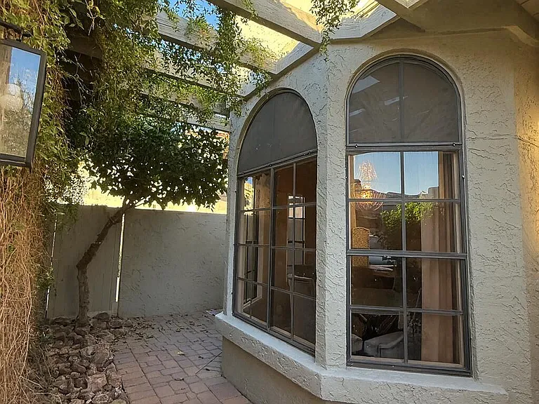 8100 E Camelback Rd #163 — Photo 42