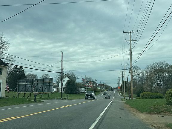 5th image of 16538 National Pike