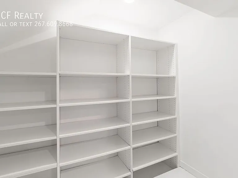 751 N 20th St #1 — Photo 9