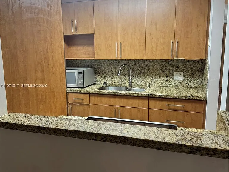 200 SW 132nd Way #207L — Photo 22