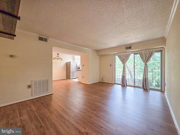 4th image of 7758 New Providence Dr APT 9