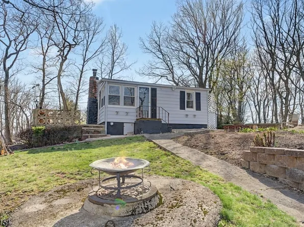 10 Berton Rd, Boonton Twp., NJ 07005