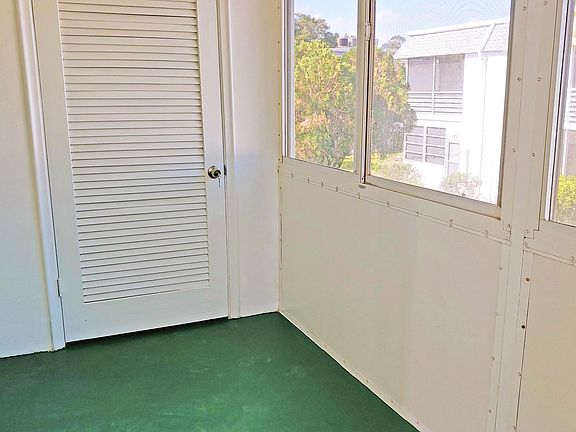 4th image of 3280 Cynthia Ln APT 211