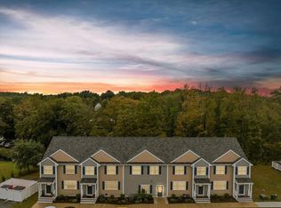 140 N Walker St UNIT 313, Taunton, MA 02780