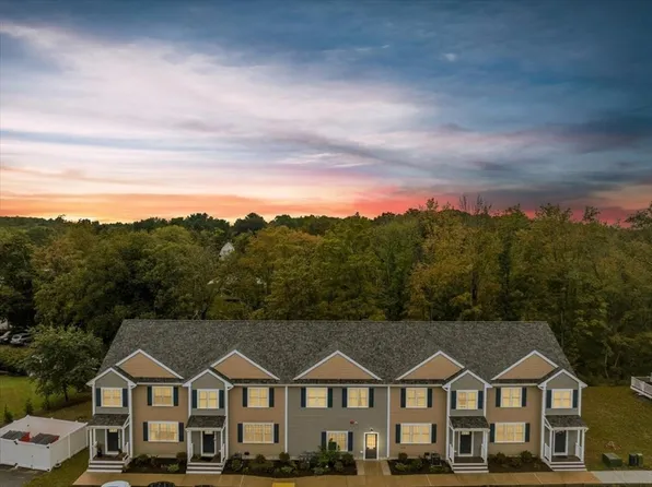 140 N Walker St Unit 313, Taunton, MA 02780