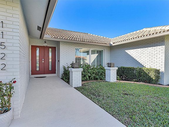4th image of 11522 NW 20th Court