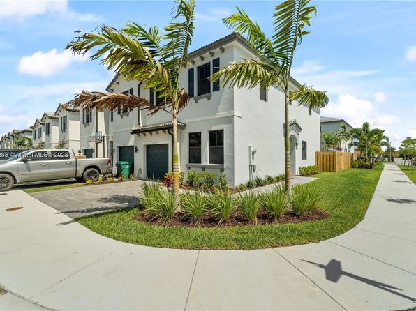 13001 SW 286th Way, Homestead, FL 33033