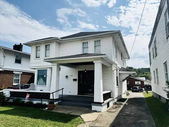 1302 Forest Ave, Maysville, KY 41056