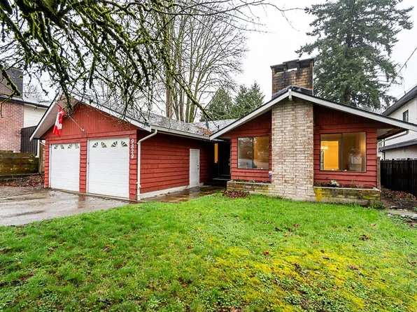 9829 120a St, Surrey, BC V3V 4H8