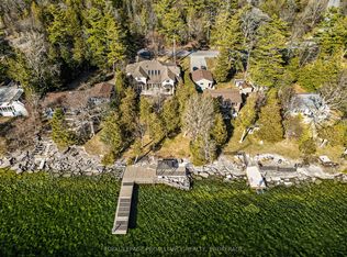 178 Nicholson Point Rd, Loyalist, ON K0H1G0