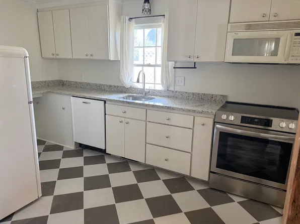 51A Radcliffe St #A, Charleston, SC 29403