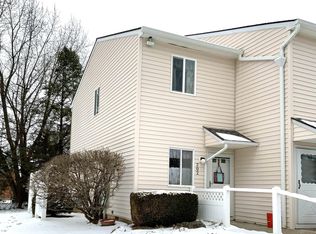 202 Gregory Ct, Highland, NY 12528