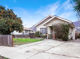 1244 E Main St, Santa Paula, CA 93060