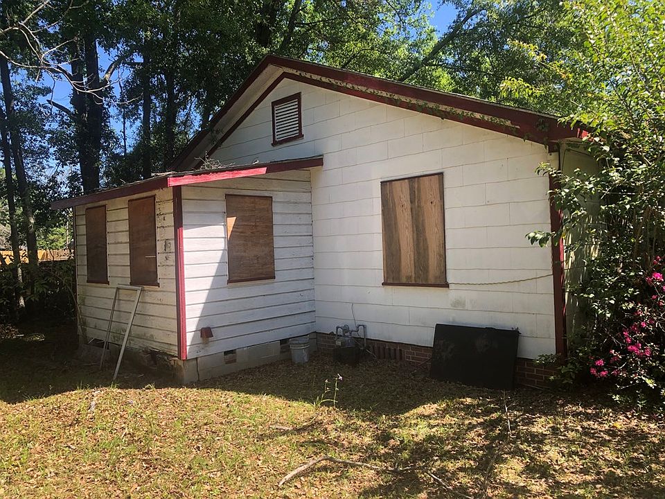 2nd image of 714 Jones St