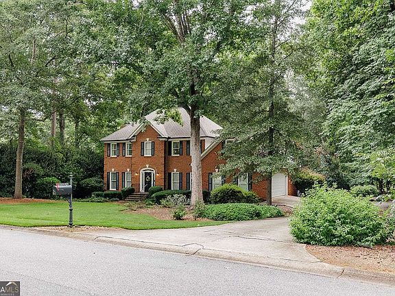 5th image of 1020 Ramser Dr