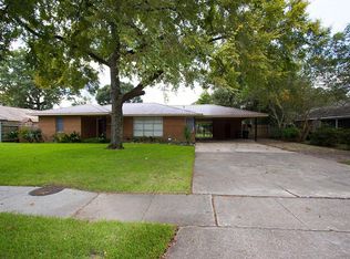 1080 Elizabeth Dr, Baton Rouge, LA 70815