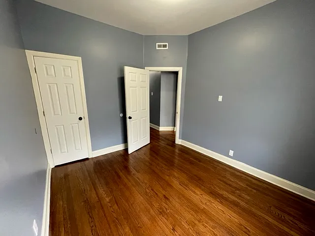 6616 S Wood St #3 — Photo 7