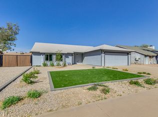 5932 W Manzanita Dr, Glendale, AZ 85302