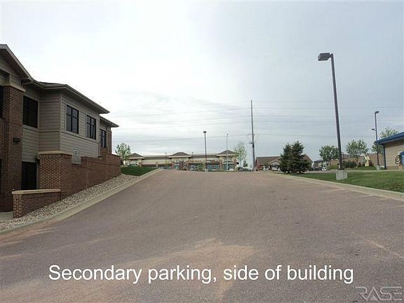 5th image of 5122 S Cliff Ave