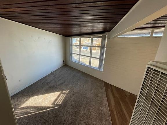 3rd image of 5159 W Point Loma Blvd
