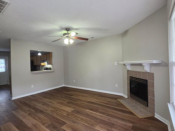 3rd image of 1118 Pueblo Dr