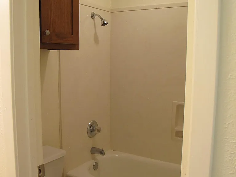 304 Mockingbird Ln — Photo 18