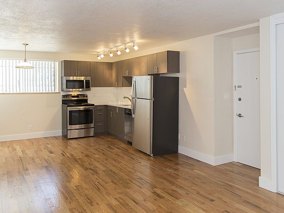 5th image of 1258 N Marion St APT 103
