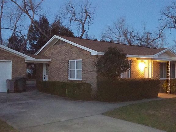 3rd image of 1420 Moonlight Dr