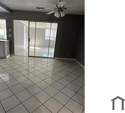 3rd image of 2816 Elmhurst Cir