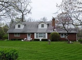 15290 W Apple Orchard Ln, Lincolnshire, IL 60069