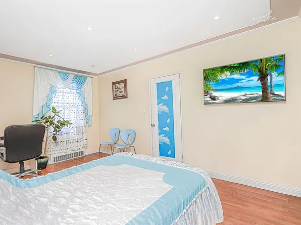 2675 East 7th Street image 21 of 28