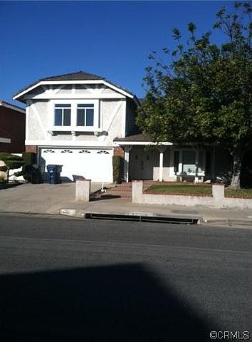 2nd image of 8921 Sailport Dr