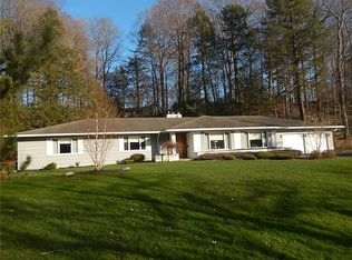 19 Mountain Rd, Rochester, NY 14625