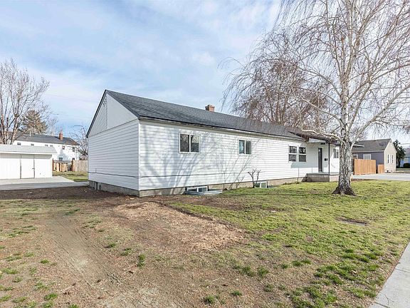 5th image of 1404 Farrell Ln