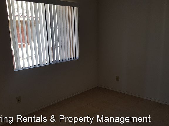 3rd image of 1989 Mesquite Ave Unit 94