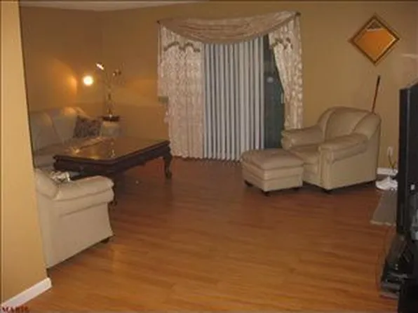 2535 Senator Ct Unit F, Saint Louis, MO 63125