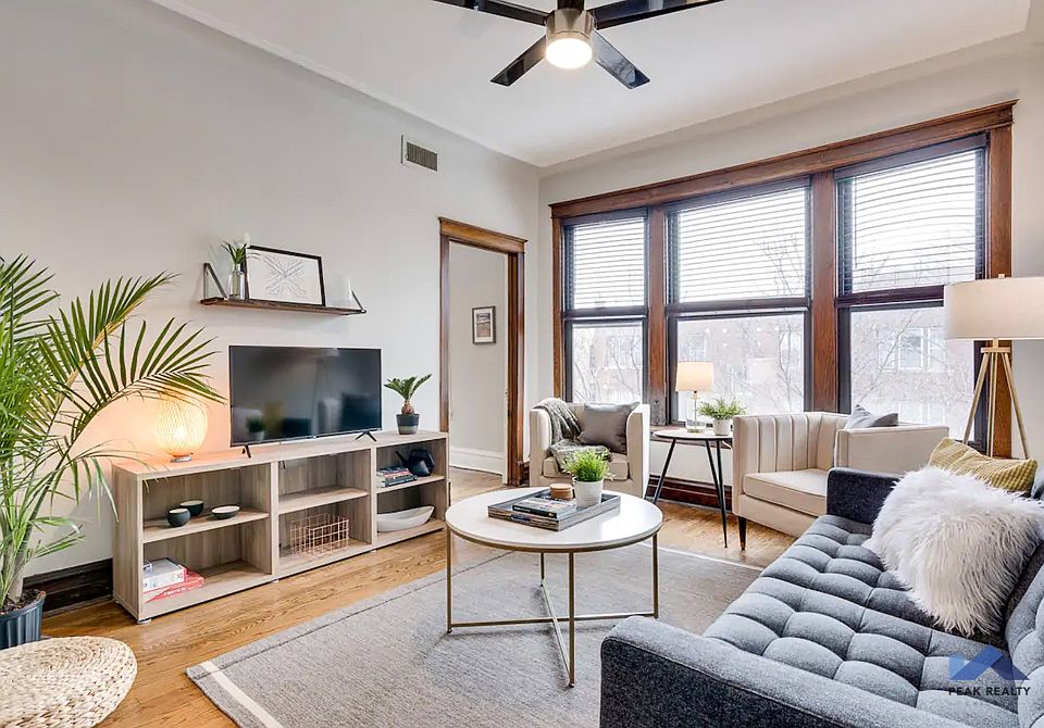 1st image of 1250 W Grace St #2106776